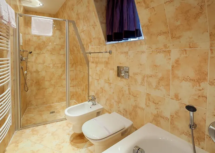 Tyn Yard 4* פראג