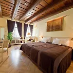 Hotel Tyn Yard