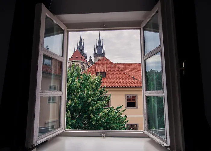 Hotel Tyn Yard 4*