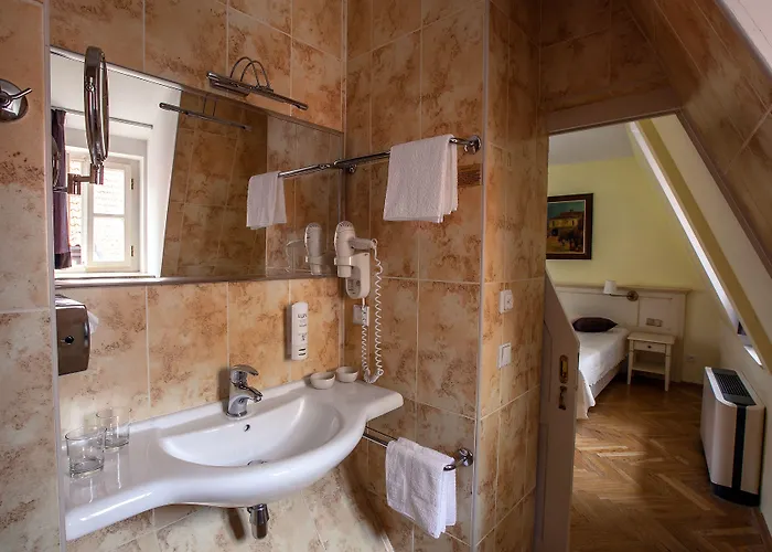 Tyn Yard Hotell 4*