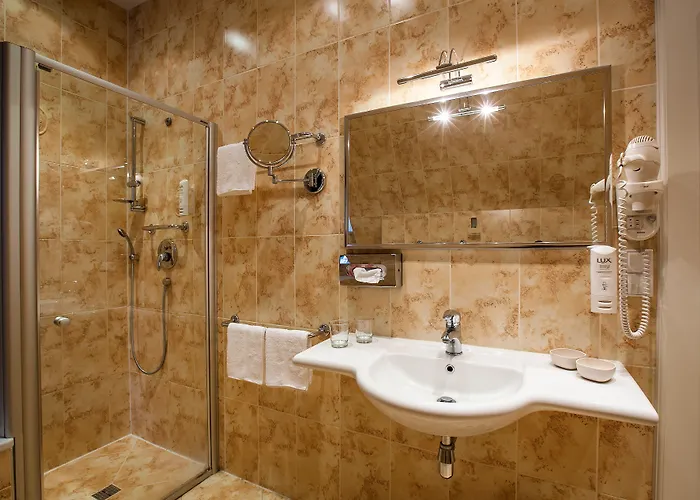 Hotel Tyn Yard 4*